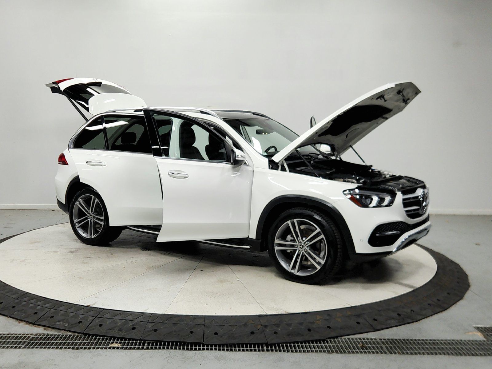 Used 2022 Mercedes-Benz GLE 350 image 10