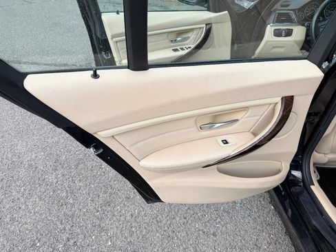 Used 2013 BMW 328i xDrive Sedan image 35