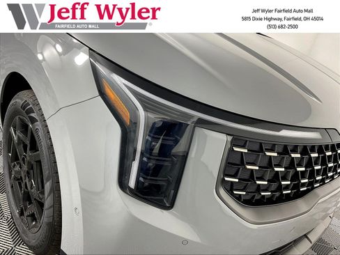 New 2026 Kia Carnival SX Prestige FWD image 8