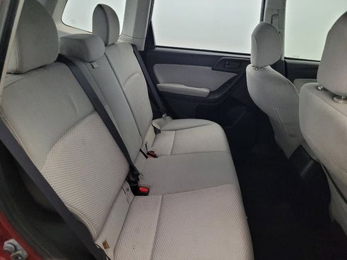 Used 2014 Subaru Forester 2.5i AWD/4WD image 19