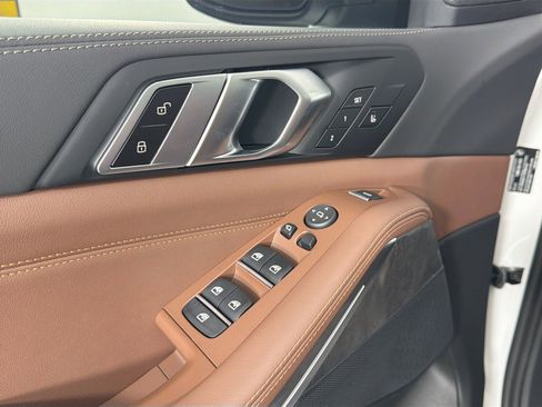 New 2026 BMW X5 xDrive40i image 17