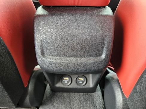 Used 2023 Kia K5 GT-Line image 11