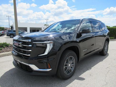 New 2026 GMC Acadia Elevation FWD image 3