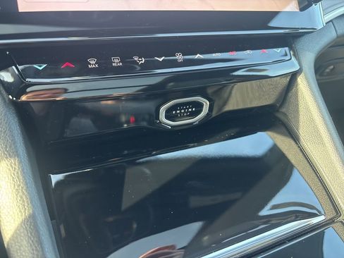 New 2026 Jeep Grand Cherokee L Limited AWD/4WD image 23
