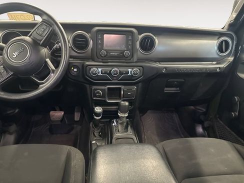 Used 2021 Jeep Wrangler Unlimited Sport AWD/4WD image 10