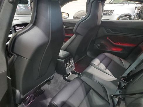 Used 2022 Porsche Taycan GTS image 30