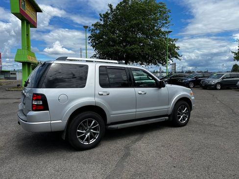 Used 2010 Ford Explorer Limited AWD/4WD image 3