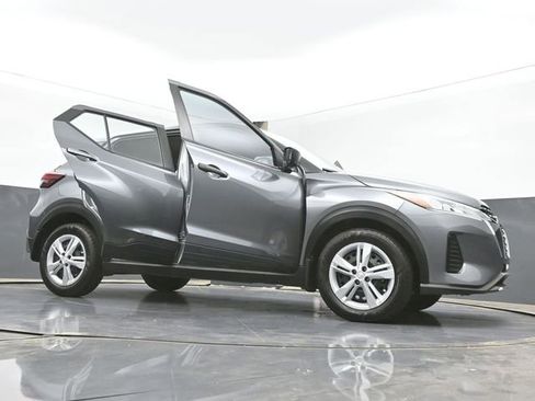Used 2024 Nissan Kicks S FWD image 50