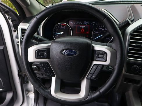 Used 2017 Ford F350 Lariat w/ Lariat Ultimate Package image 25