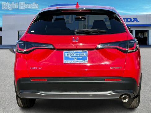 Used 2023 Honda HR-V Sport image 7