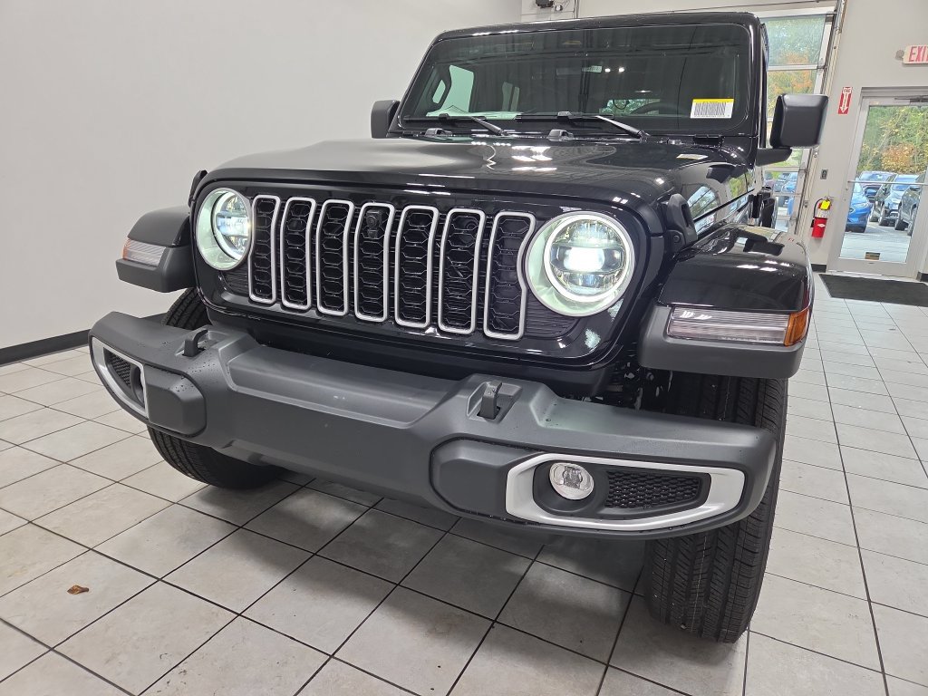 New 2027 Jeep Wrangler Unlimited Sahara AWD/4WD image 13