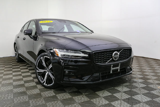 Used 2024 Volvo S60 B5 Plus w/ Climate Package AWD/4WD image 3