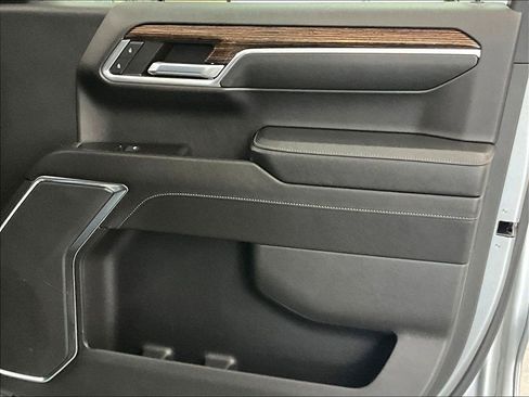 Used 2023 GMC Sierra 1500 Elevation image 12