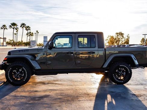 New 2026 Jeep Gladiator Willys image 14