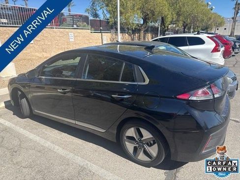 Used 2020 Hyundai Ioniq Limited FWD image 4