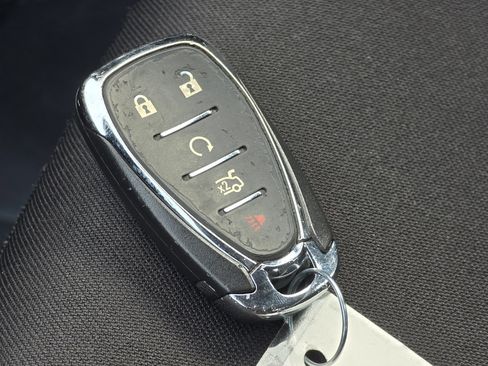 Used 2023 Chevrolet Malibu LT image 35