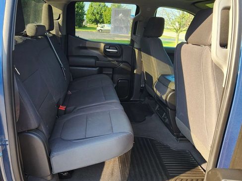 Used 2019 GMC Sierra 1500 4x4 Crew Cab w/ 1SA Driver Alert Package I image 18