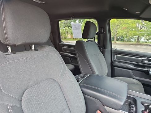 Used 2020 RAM 1500 Big Horn AWD/4WD image 11