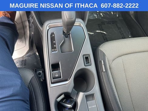 Used 2024 Subaru Crosstrek 2.0i Premium AWD/4WD image 11