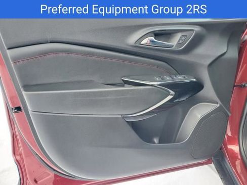 Certified 2024 Chevrolet Trax RS w/ Driver Confidence Package image 12