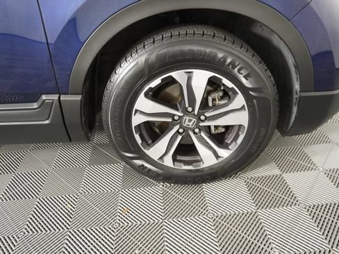 Used 2017 Honda CR-V LX image 14