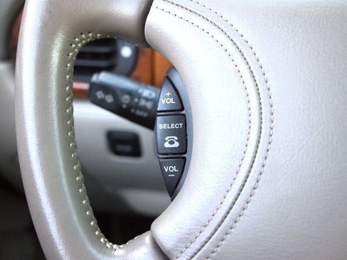 Used 1998 Jaguar XK8 Coupe image 14