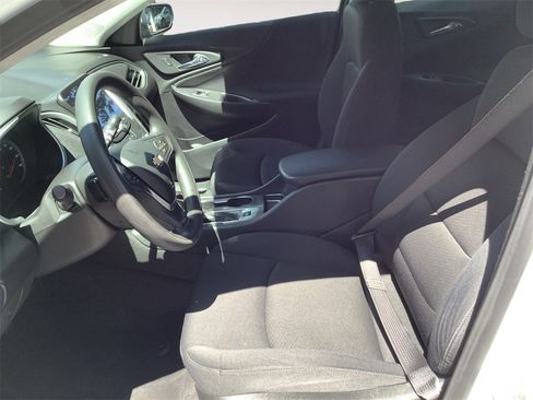 Used 2023 Chevrolet Malibu LS w/ Driver Confidence Package image 9