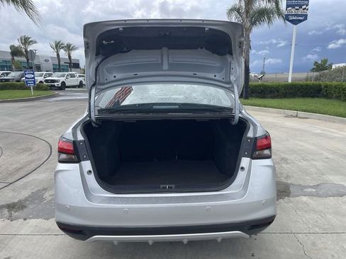 Used 2025 Nissan Versa SV FWD image 24