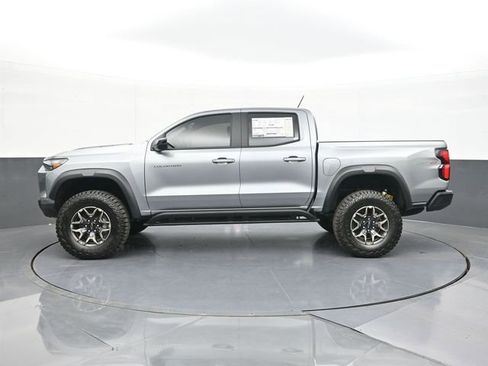 New 2026 Chevrolet Colorado ZR2 w/ Technology Package AWD/4WD image 9