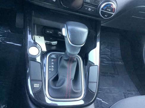 Used 2023 Kia Soul GT-Line FWD image 18
