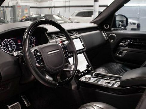 Used 2020 Land Rover Range Rover SV Autobiography Dynamic image 6