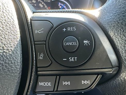 Used 2023 Toyota RAV4 LE image 28