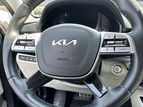 Used 2022 Kia Telluride SX w/ SX Prestige Package AWD/4WD image 15
