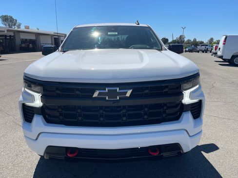 Used 2024 Chevrolet Silverado 1500 RST w/ Redline Edition AWD/4WD image 2