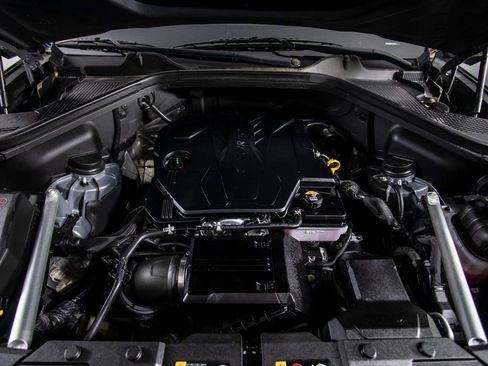 Used 2024 Genesis GV80 2.5T image 45