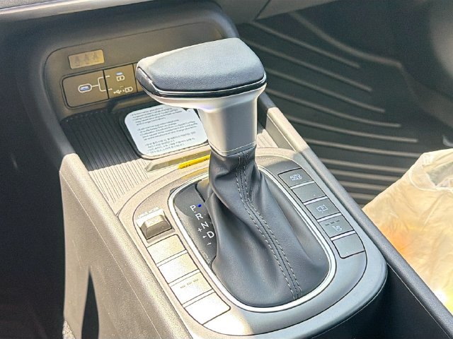 New 2026 Hyundai Kona SEL Sport FWD image 16