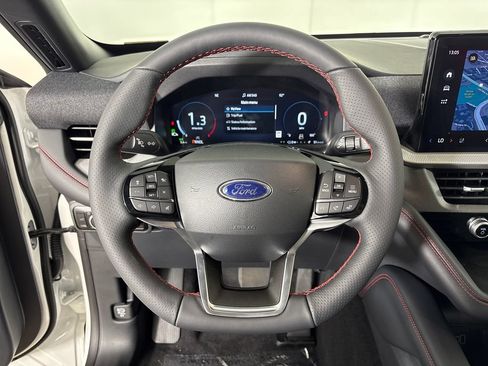 New 2026 Ford Explorer ST-Line RWD image 17