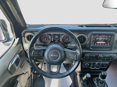 Used 2018 Jeep Wrangler Unlimited Sport S AWD/4WD image 24