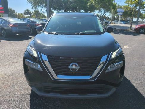 Used 2023 Nissan Rogue SV FWD image 10