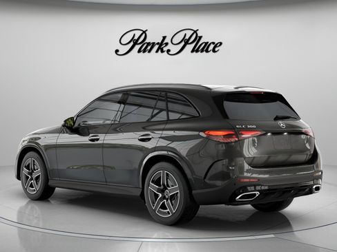 Used 2026 Mercedes-Benz GLC 300 image 12