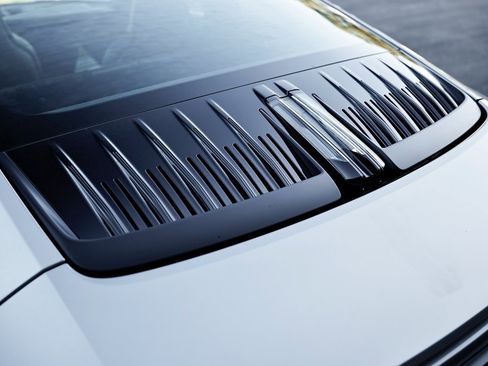 New 2026 Porsche 911 Carrera image 18