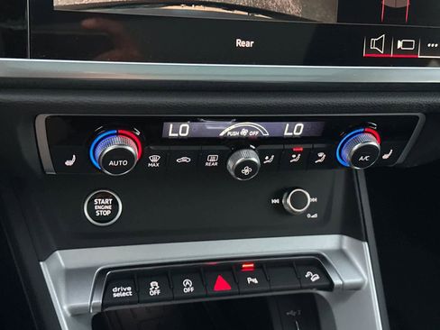 New 2025 Audi Q3 2.0T Premium image 20