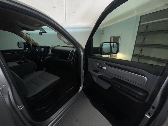 Used 2020 RAM 1500 Big Horn AWD/4WD image 24