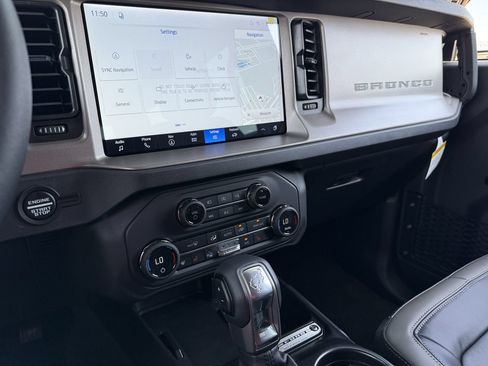 New 2026 Ford Bronco Outer Banks AWD/4WD image 14