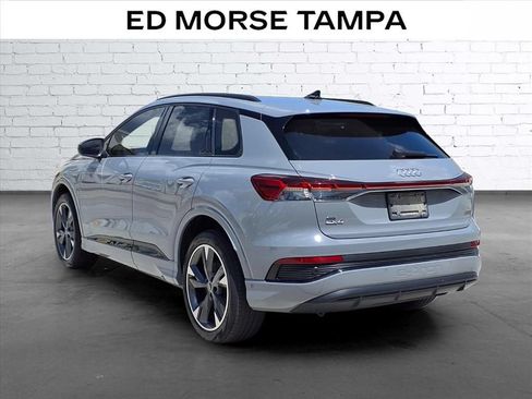 Used 2023 Audi Q4 e-tron Prestige AWD/4WD image 3