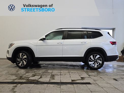New 2026 Volkswagen Atlas SE image 1