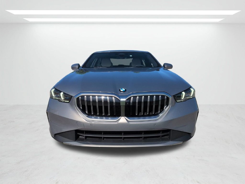 New 2027 BMW 530i xDrive w/ Premium Package AWD/4WD image 9