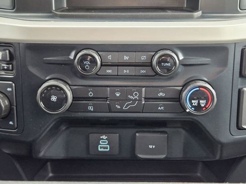 Certified 2023 Ford F350 XLT image 21