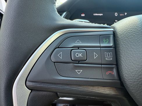 New 2025 Jeep Grand Cherokee L Altitude image 15