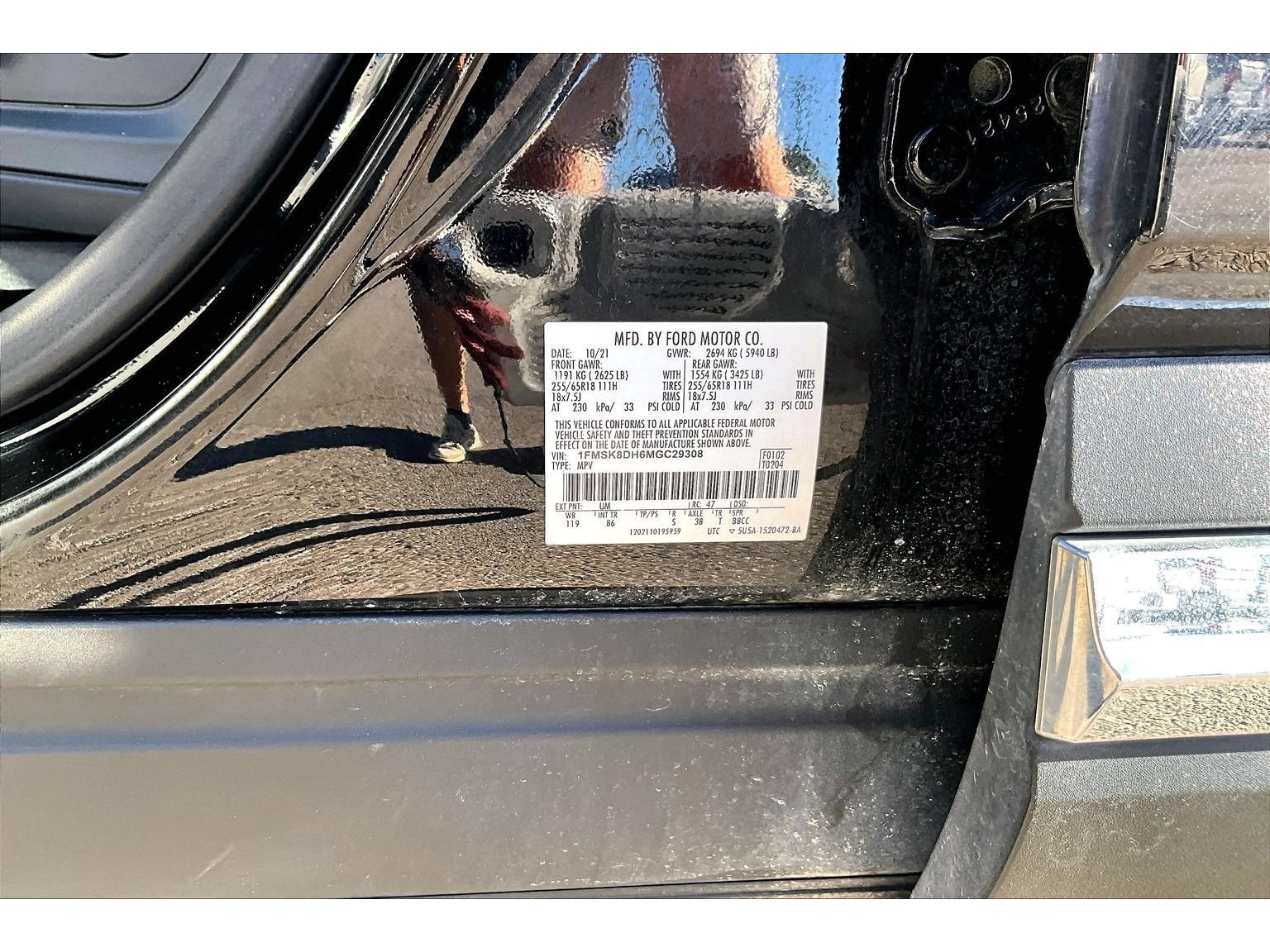 Used 2021 Ford Explorer XLT w/ Class III Trailer Tow Package AWD/4WD image 19